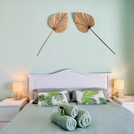 Fantastic Sea And Golf Course View House With 3 Bedrooms Aparthotel