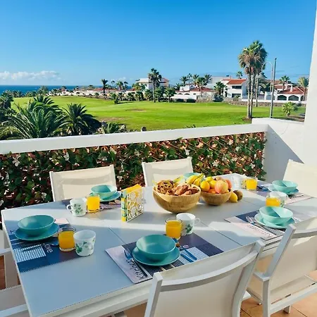 Fantastic Sea And Golf Course View House With 3 Bedrooms 公寓式酒店