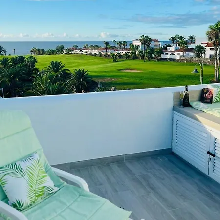Fantastic Sea And Golf Course View House With 3 Bedrooms 公寓式酒店